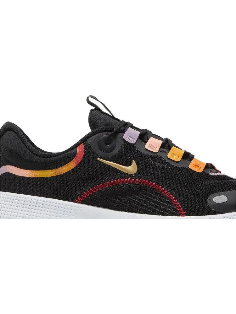 Кроссовки Nike Wmns React Escape Run 'Black Magma Orange' — изображение 2 из 8, черный