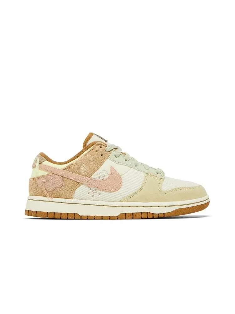 Кроссовки Nike Wmns Dunk Low — изображение 1 из 4, зеленый