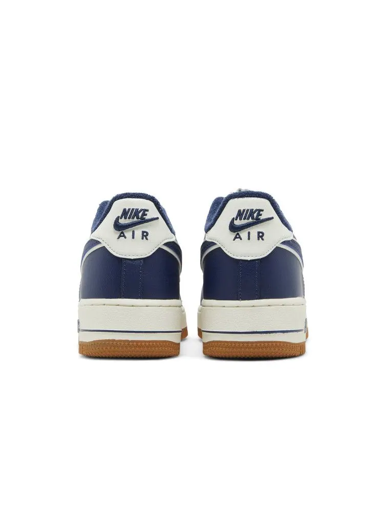 Кроссовки Nike Air Force 1 LV8 3 GS 'College Pack - Midnight Navy' — изображение 7 из 9, коричневый/темно-синий