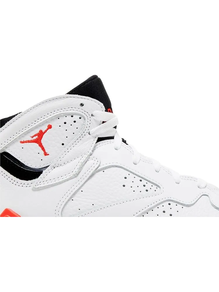 Кроссовки Air Jordan 7 Retro GS 'White Infrared' — изображение 2 из 4, белый