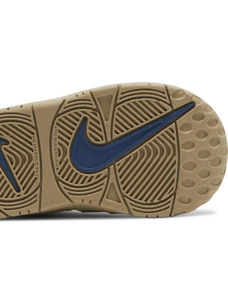 Кроссовки Nike Air More Uptempo TD 'Limestone' — изображение 5 из 8, загар