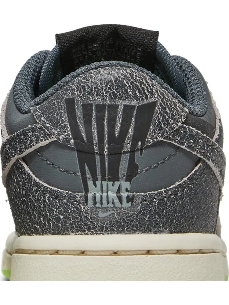 Кроссовки Nike Dunk Low SE TD 'Halloween - Cauldron' — изображение 7 из 8, серый