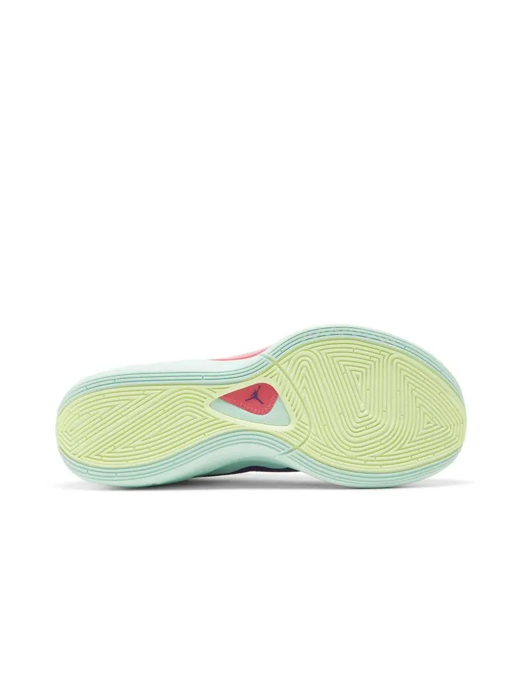 Кроссовки Air Jordan Luka 1 GS — изображение 4 из 8, желтый