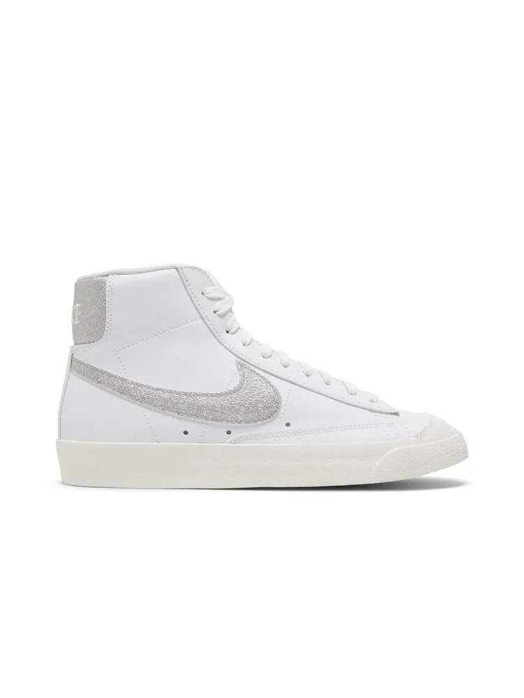 Кроссовки Nike Wmns Blazer Mid — изображение 1 из 4, белый