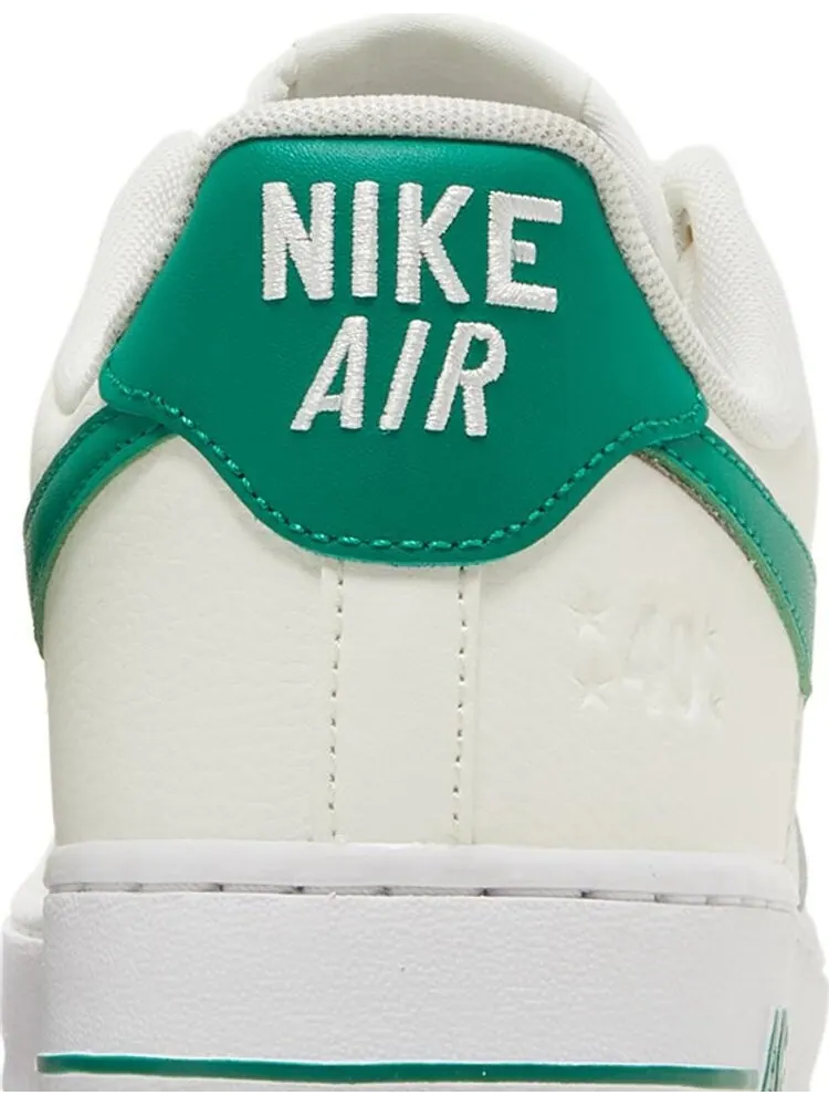 Кроссовки Nike Wmns Air Force 1 '07 SE '40th Anniversary - Sail Malachite' — изображение 7 из 8, бежевый