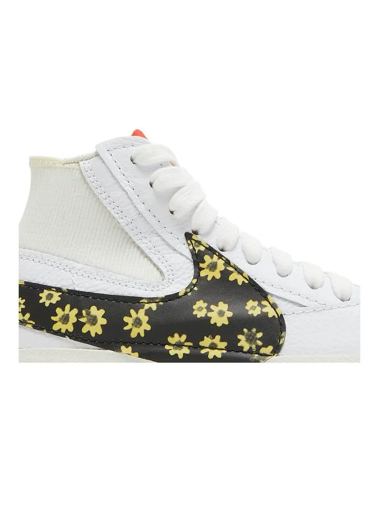 Кроссовки Nike Blazer Mid '77 Jumbo 'Sunflower' — изображение 3 из 9, белый/мульти-/красный