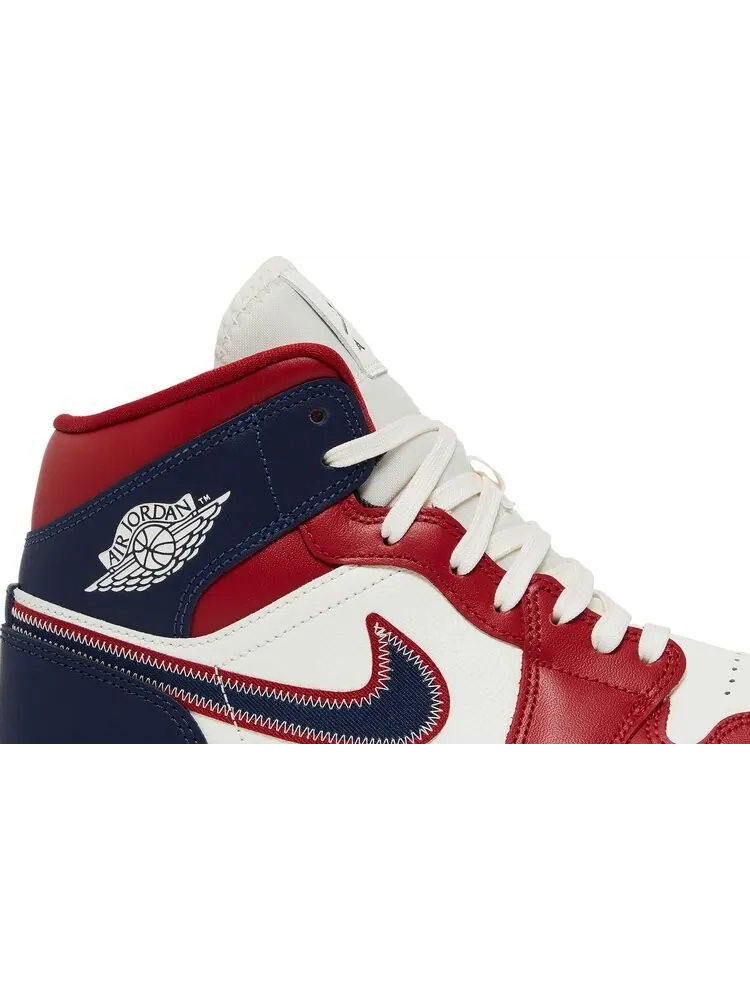 Кроссовки Wmns Air Jordan 1 Mid SE USA 2022 — изображение 2 из 8, красный