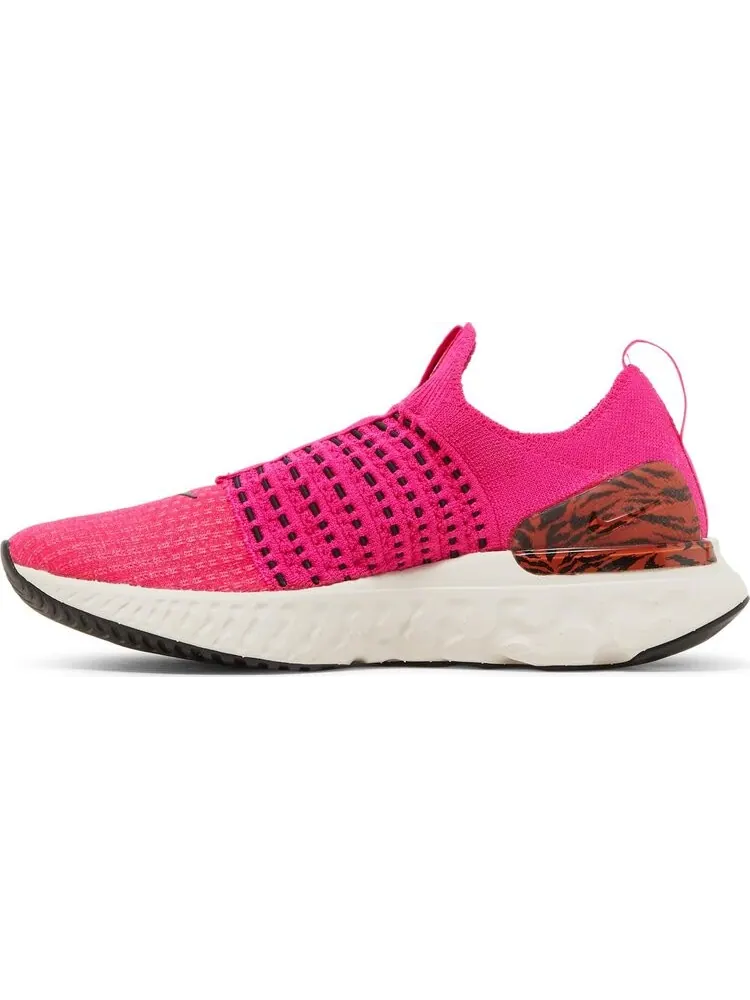 Кроссовки Nike Wmns React Phantom Run Flyknit 2 'Pink Prime Zebra' — изображение 3 из 8, розовый