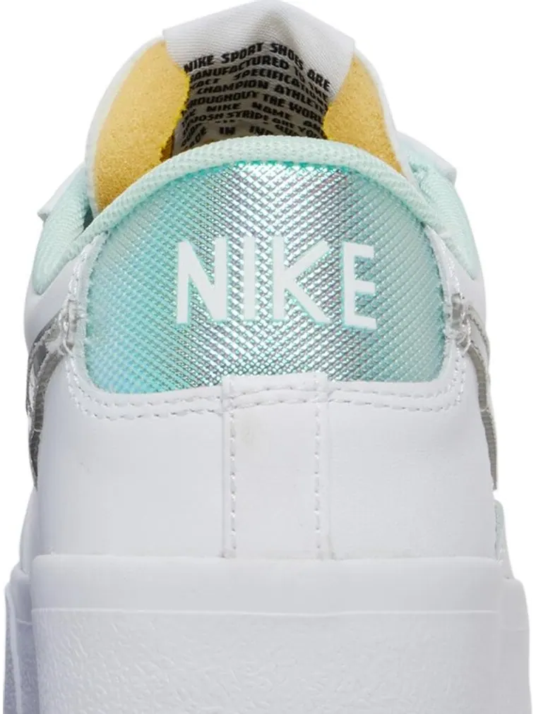 Кроссовки Nike Wmns Blazer Low Platform 'White Mint Foam' — изображение 7 из 8, белый