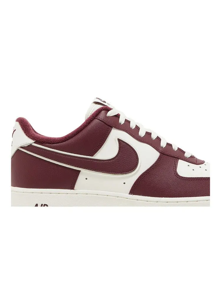 Кроссовки Nike Air Force 1 '07 LV8 'College Pack - Night Maroon' — изображение 3 из 9, коричневый