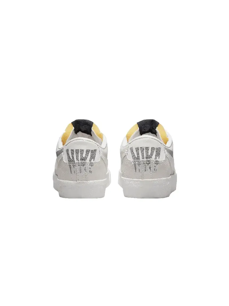 Кеды Nike Blazer Low '77 Premium — изображение 5 из 5, бежевый