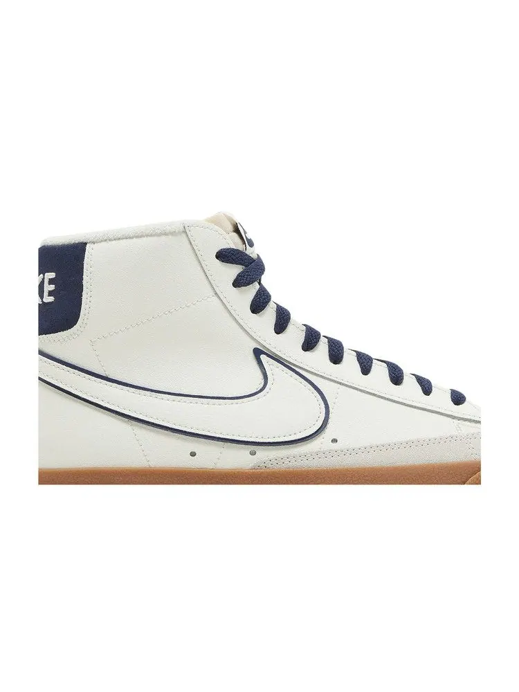 Кроссовки Nike Blazer Mid '77 Premium 'Sail Navy Gum' — изображение 3 из 9, темно-синий/коричневый