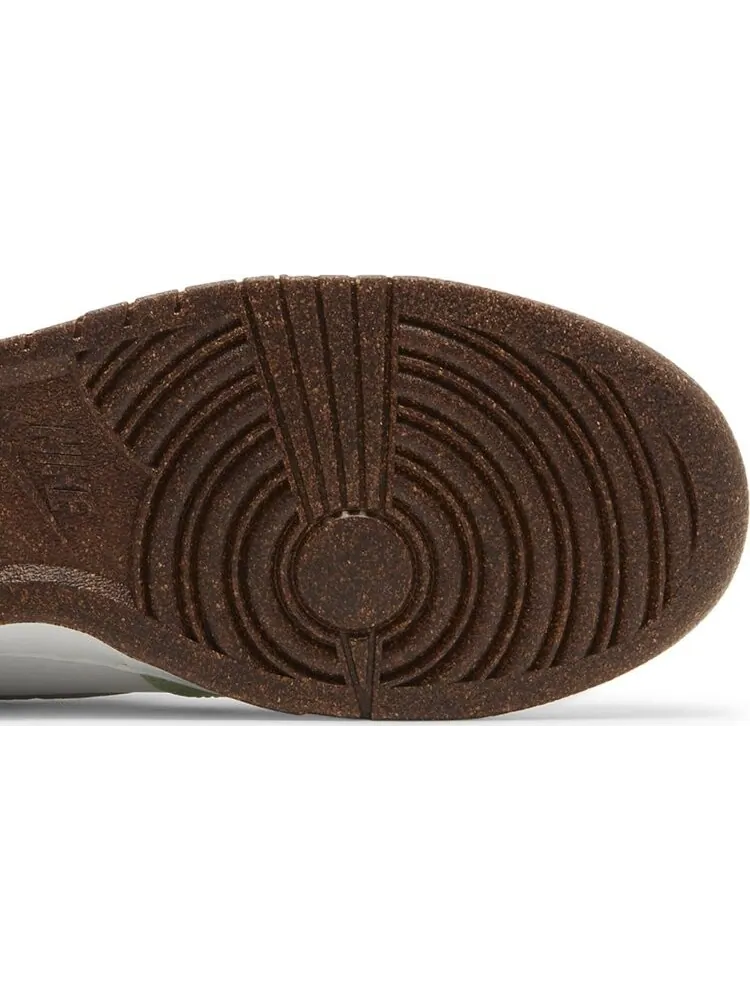 Кроссовки Nike Dunk High SE 'Inspected By Swoosh' — изображение 5 из 8, зеленый