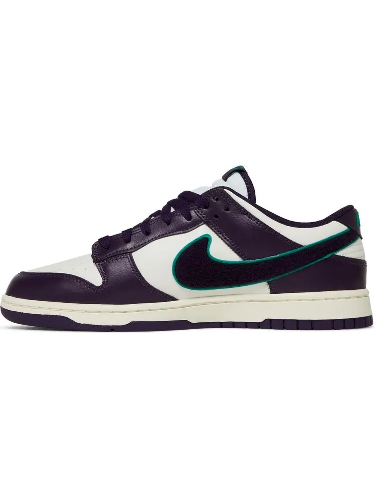 Кроссовки Nike Dunk Low 'Chenille Swoosh - Grand Purple' — изображение 3 из 8, белый