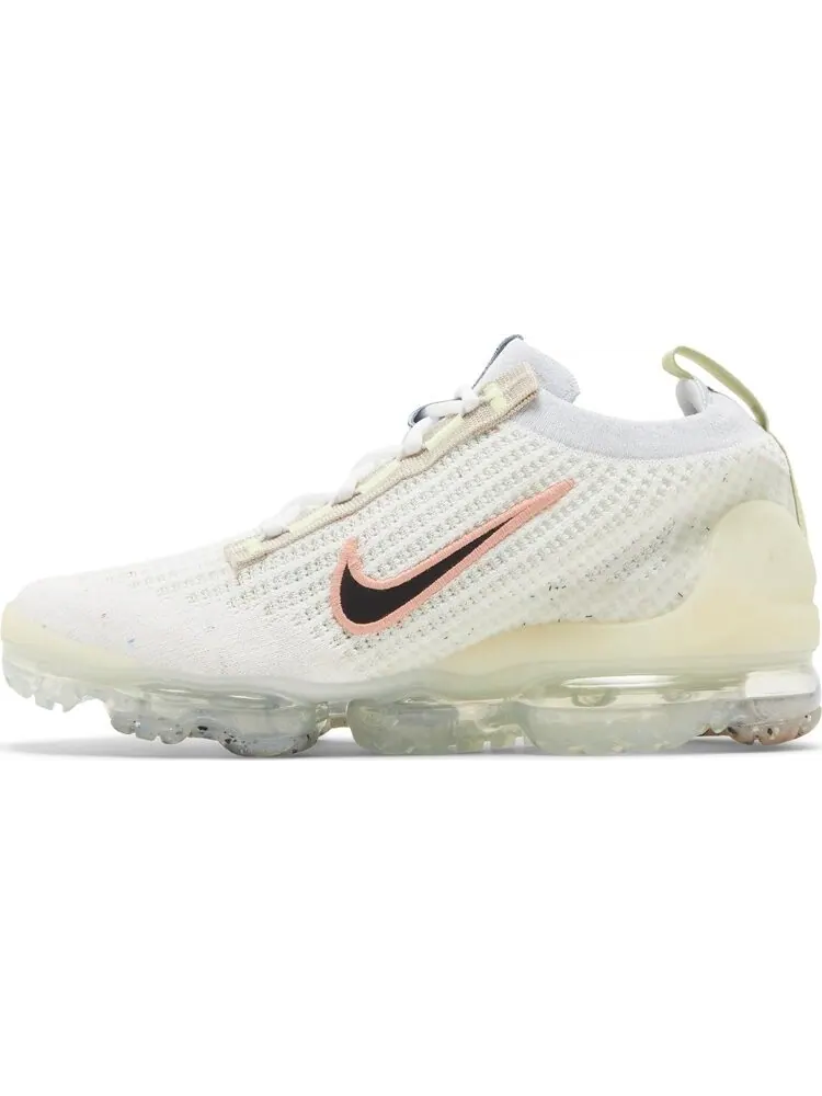 Кроссовки Nike Air VaporMax 2021 Flyknit GS 'Mismatched Swoosh - White' — изображение 3 из 8, белый