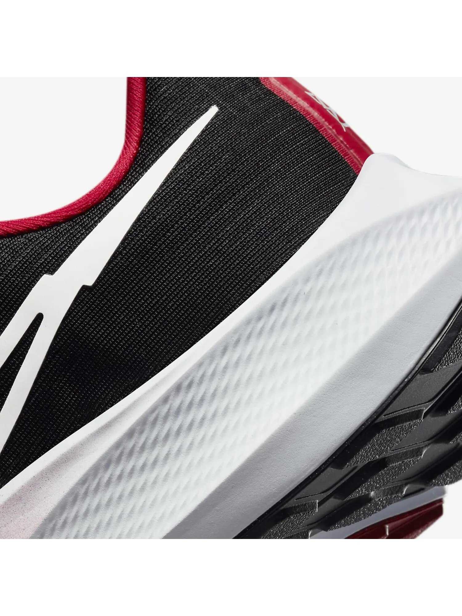 Кроссовки Nike Air Zoom Pegasus 39 Bowerman Track Club — изображение 7 из 7, черный/красный/белый