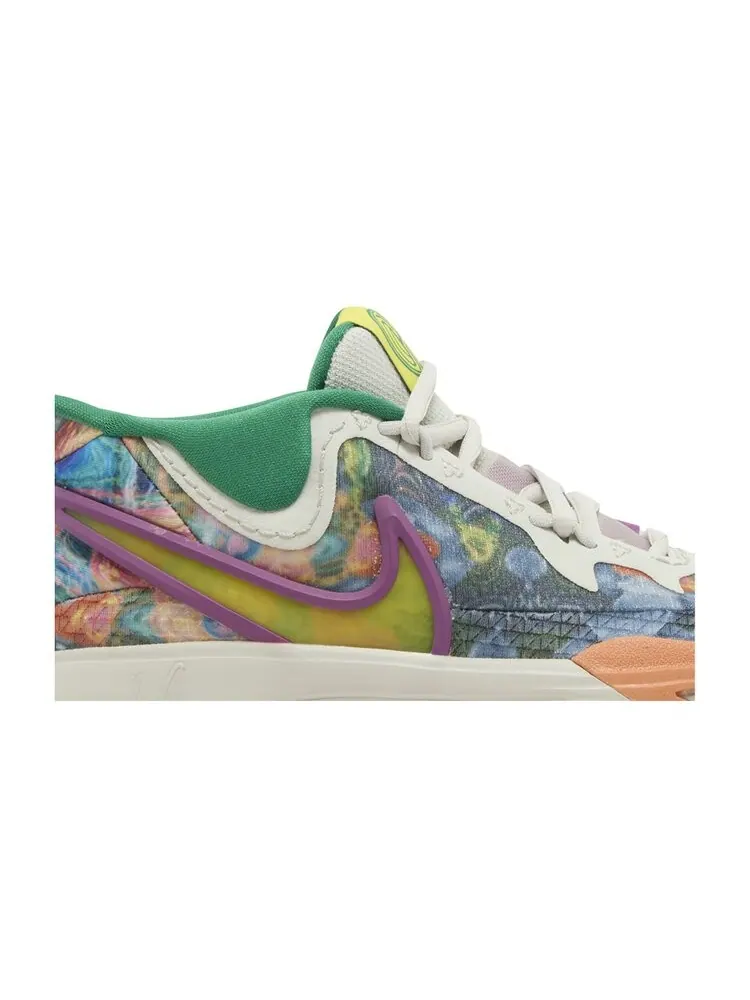 Кроссовки Nike Kyrie 8 GO GS — изображение 2 из 4, мульти