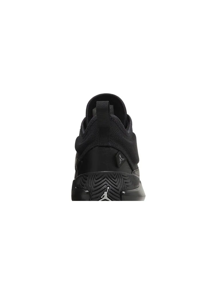 Кроссовки Jordan Stay Loyal 2 'Black Metallic Silver' — изображение 7 из 8