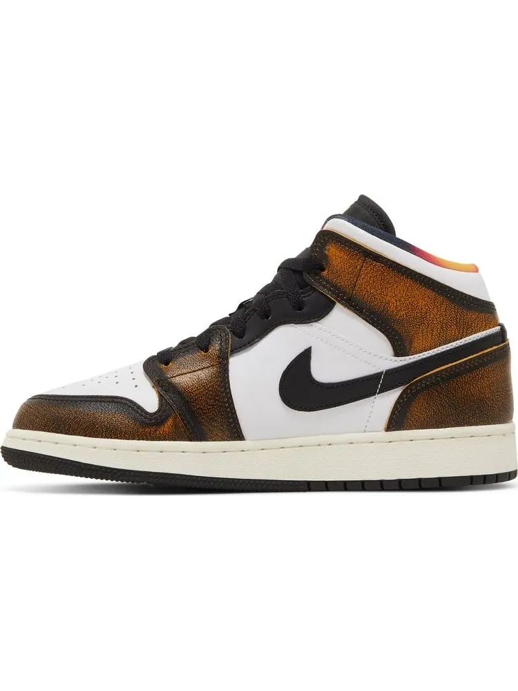 Кроссовки Air Jordan 1 Mid SE GS Wear-Away - Taxi — изображение 3 из 8, черный