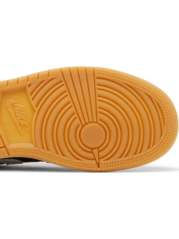 Кроссовки Air Jordan 1 Low SE GS Christmas — изображение 5 из 8, зеленый