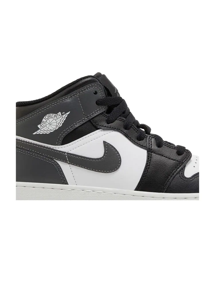Кроссовки Air Jordan 1 Mid GS Iron Grey — изображение 2 из 6, серый