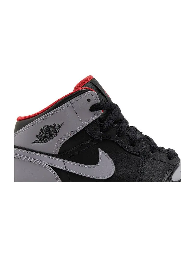 Кроссовки Air Jordan Air Jordan 1 Mid GS 'Bred Shadow' — изображение 3 из 9