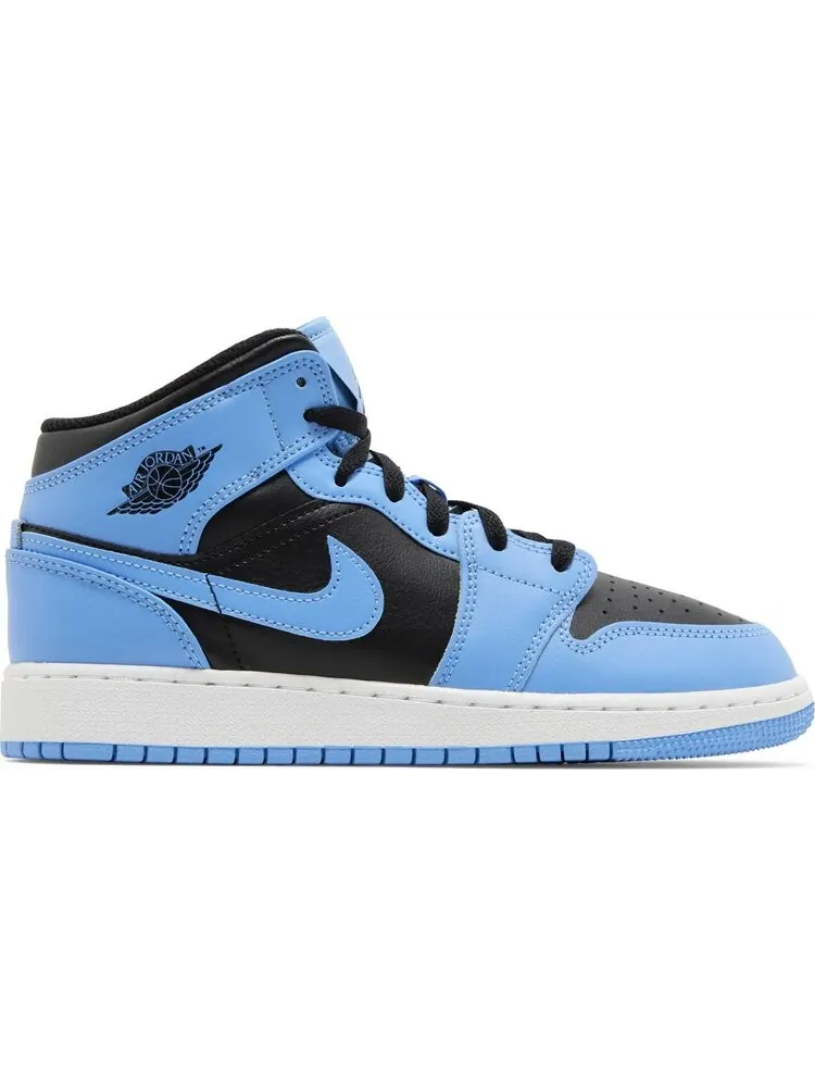 Кроссовки Air Jordan 1 Mid GS 'University Blue Black' — изображение 1 из 4, синий