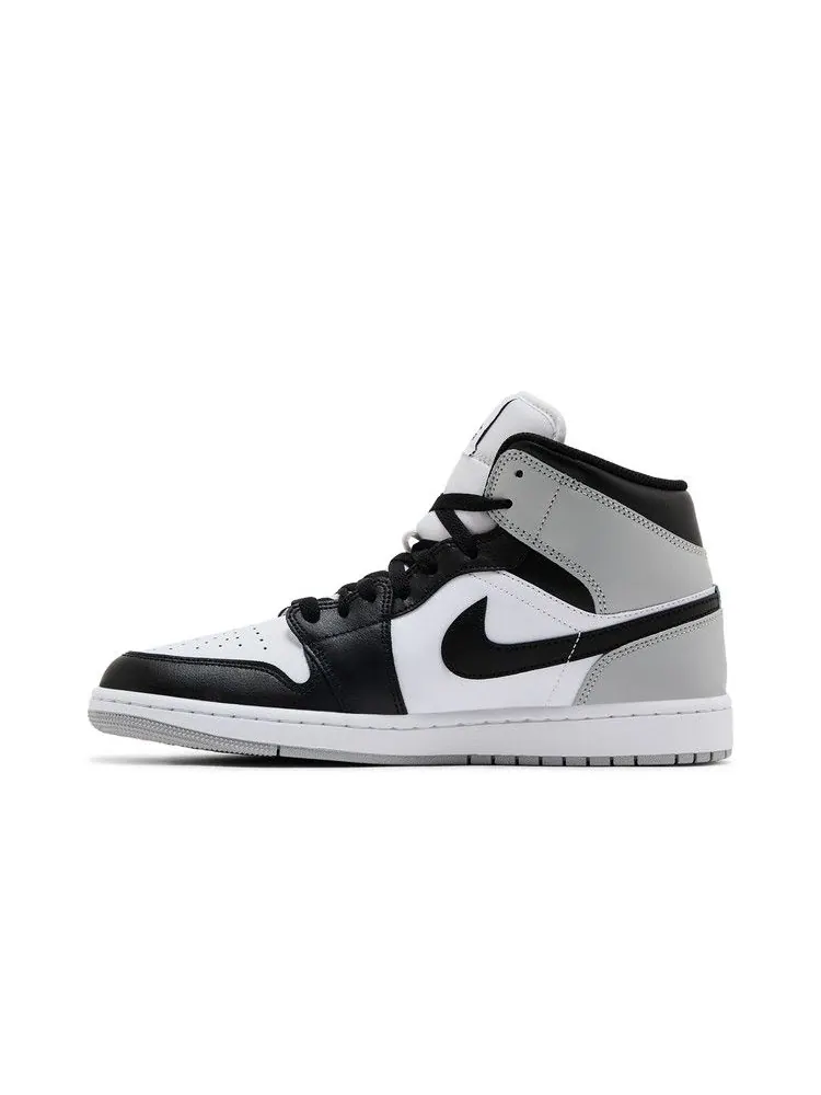 Кроссовки Air Jordan 1 Mid Barons — изображение 4 из 9, белый