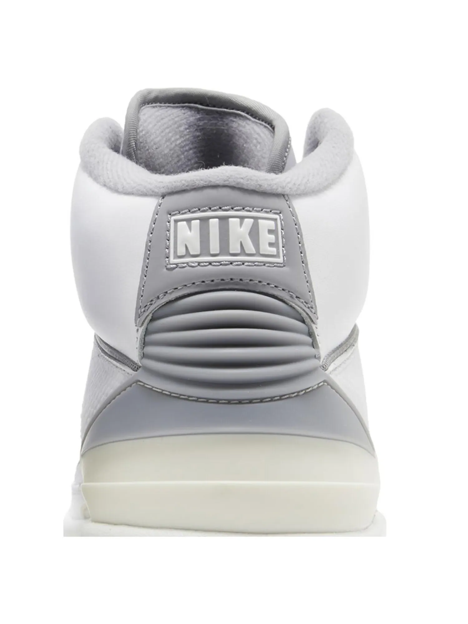 Кроссовки Air Jordan 2 Retro GS 'White Cement' — изображение 7 из 8, белый