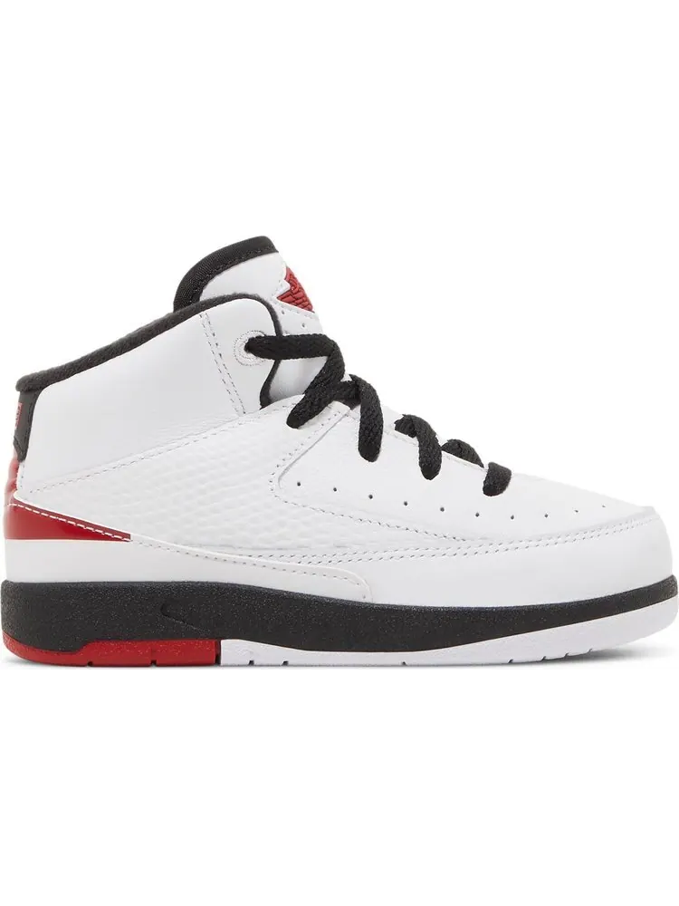Кроссовки Air Jordan 2 Retro TD Chicago 2022 — изображение 1 из 8, белый