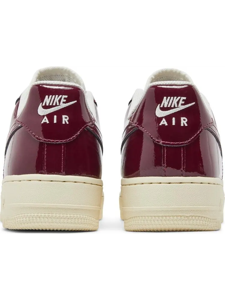 Кроссовки Nike Wmns Air Force 1 'Roman Empire' — изображение 6 из 8, красный
