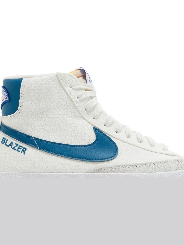Кроссовки Nike Wmns Blazer Mid '77 'Athletic Club' — изображение 2 из 8, бежевый