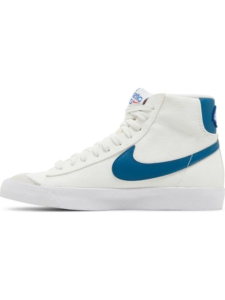 Кроссовки Nike Wmns Blazer Mid '77 'Athletic Club' — изображение 3 из 8, бежевый