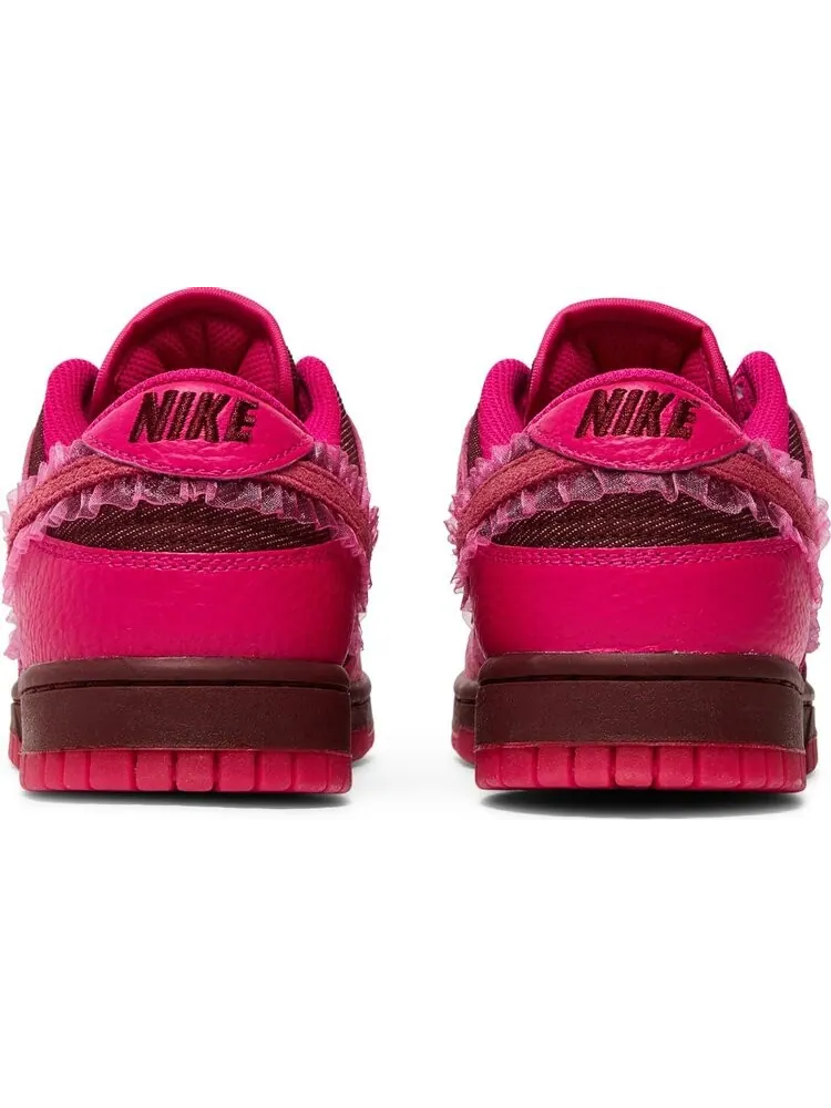 Кроссовки Nike Wmns Dunk Low 'Valentine's Day' — изображение 6 из 10, розовый