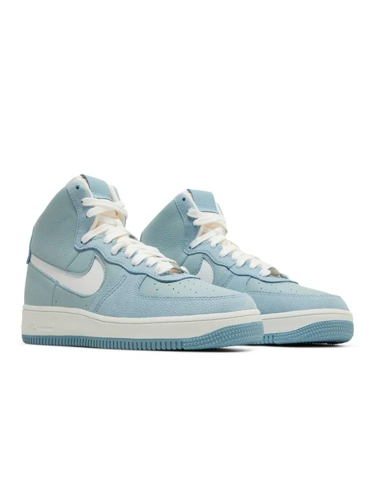 Кроссовки Nike Wmns Air Force 1 High Sculpt 'Worn Blue' — изображение 9 из 9, белый/синий