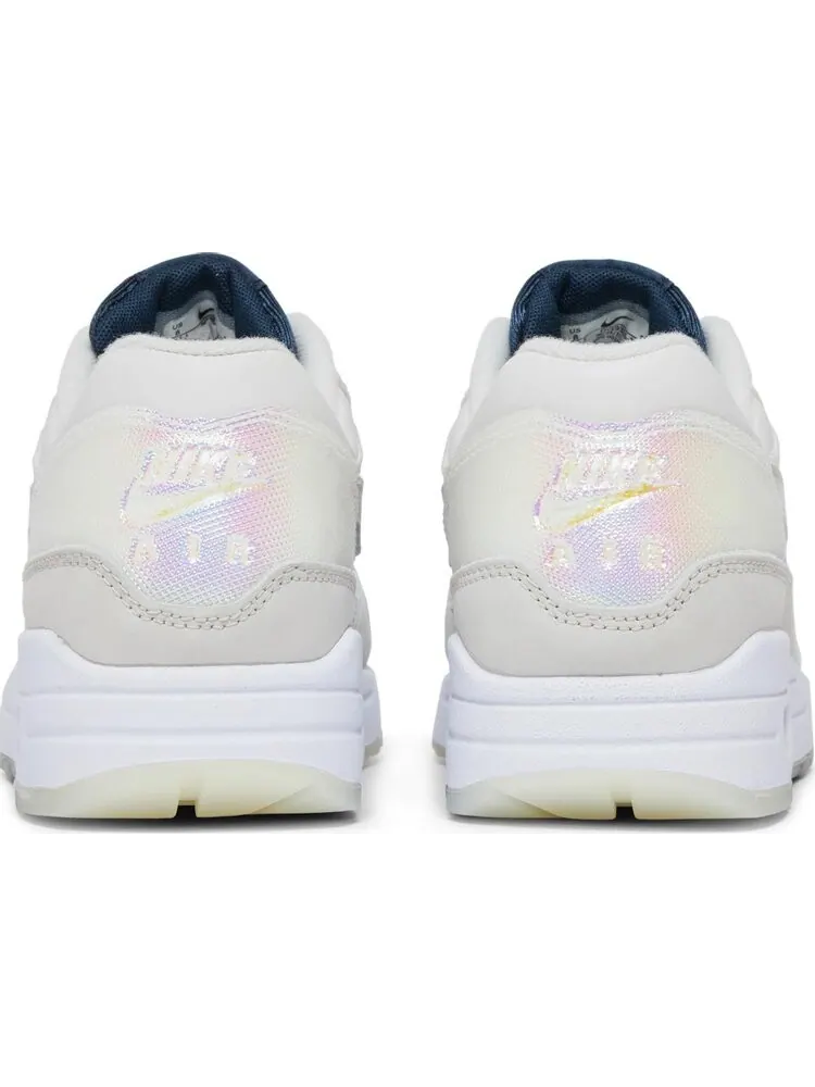 Кроссовки Nike Wmns Air Max 1 'Air Max Day - La Ville-Lumière' — изображение 6 из 8, серый