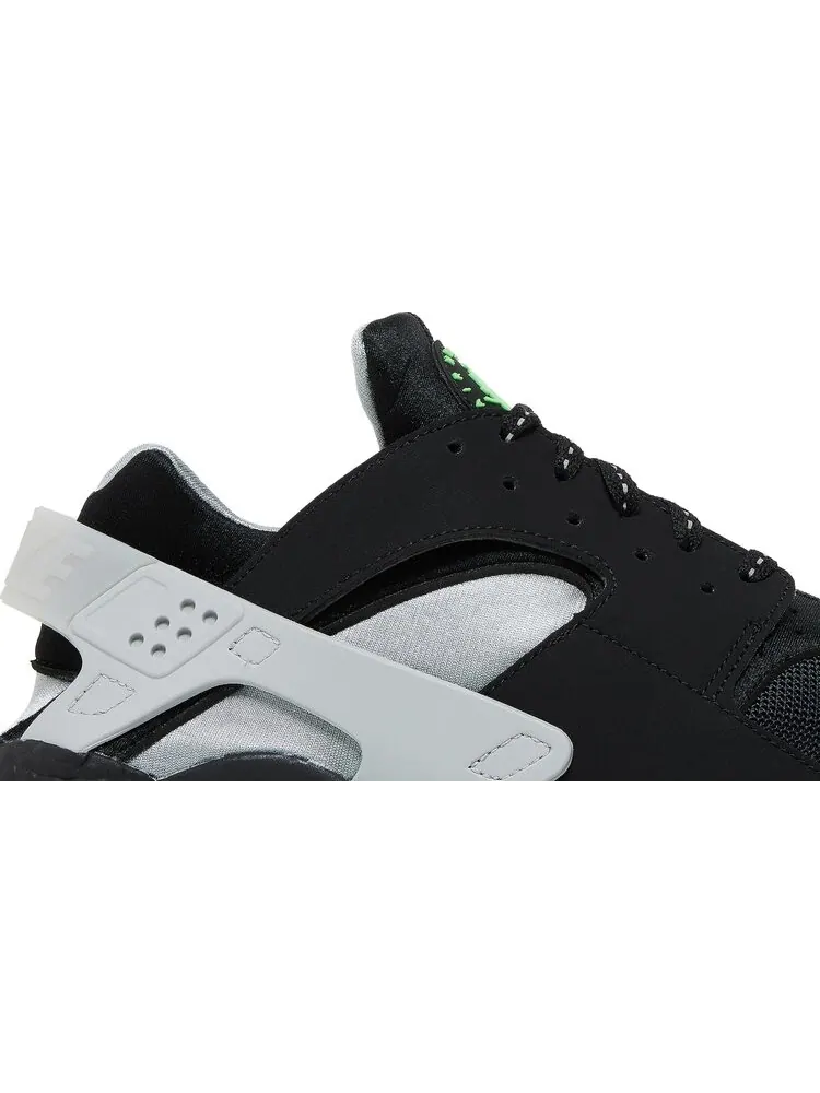 Кроссовки Nike Air Huarache F22 'Black Neon' — изображение 2 из 8, черный