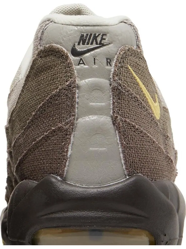 Кроссовки Nike Air Max 95 NH 'Ironstone' — изображение 7 из 8, коричневый