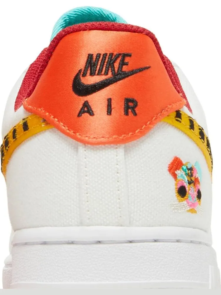 Кроссовки Nike Wmns Air Force 1 '07 LX — изображение 7 из 8, белый