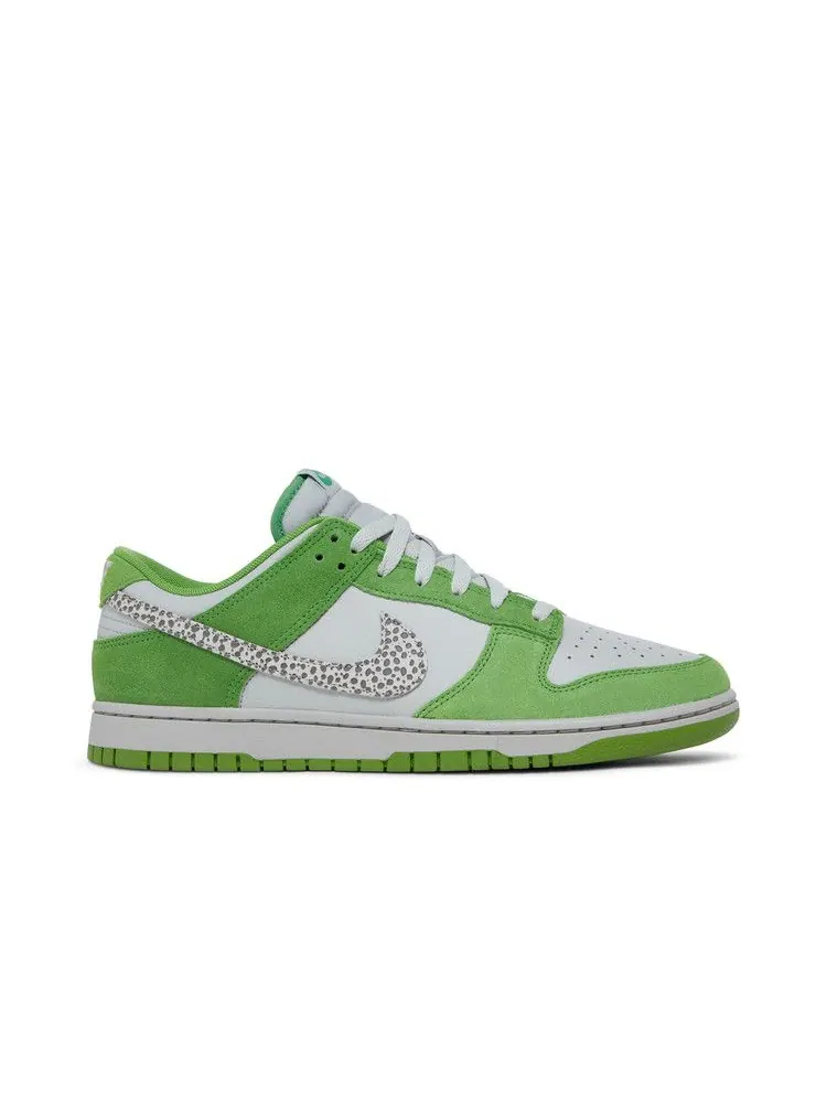 Кроссовки Nike Dunk Low 'Safari Swoosh - Chlorophyll' — изображение 2 из 9, серый