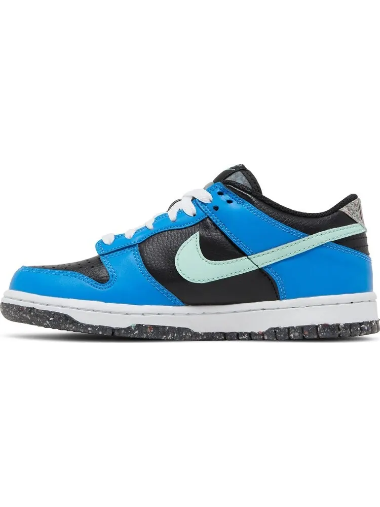 Кроссовки Nike Dunk Low SE GS 'Black Light Photo Blue Mint Foam' — изображение 3 из 8, черный