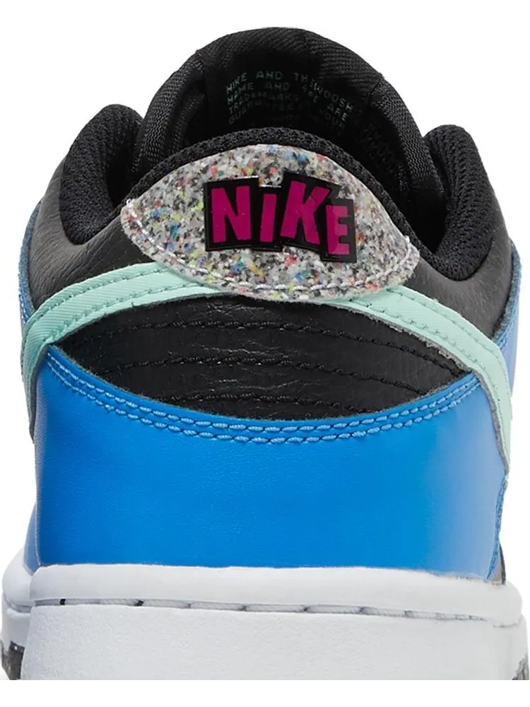 Кроссовки Nike Dunk Low SE GS 'Black Light Photo Blue Mint Foam' — изображение 7 из 8, черный