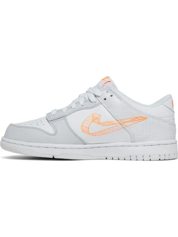 Кроссовки Nike Dunk Low SE GS '3D Swoosh' — изображение 3 из 8, белый