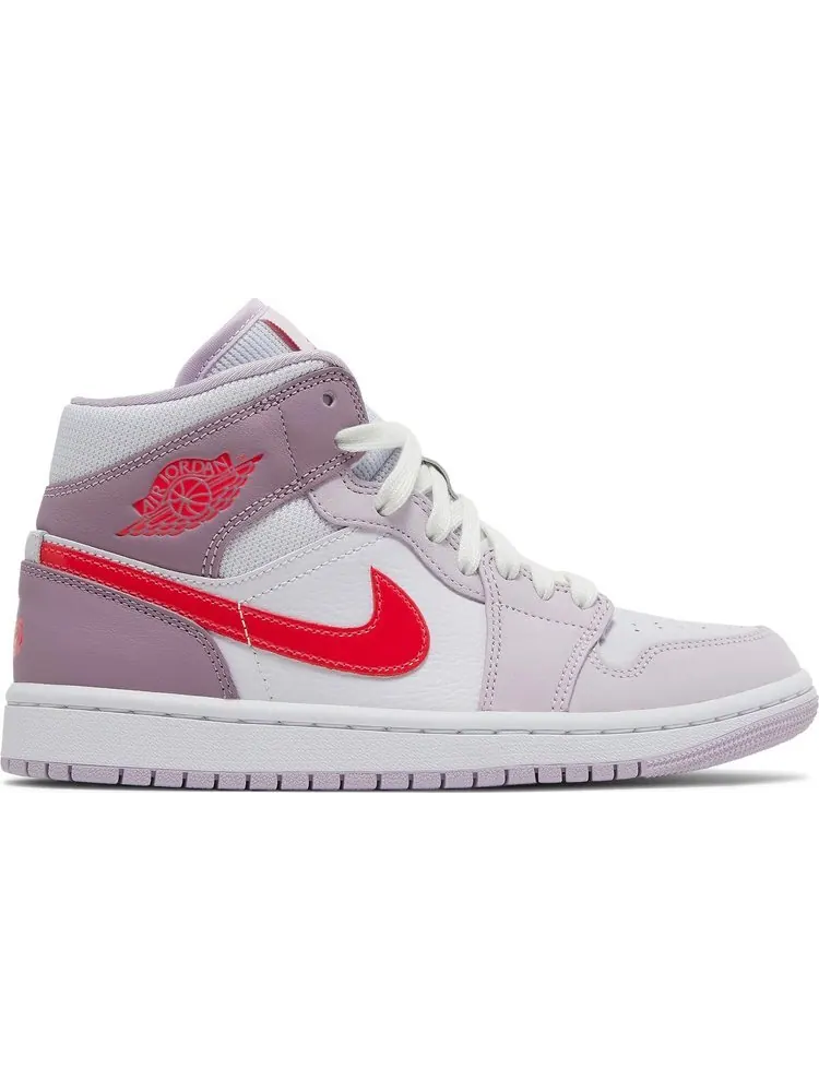 Кроссовки Wmns Air Jordan 1 Mid Valentines Day — изображение 1 из 8, фиолетовый