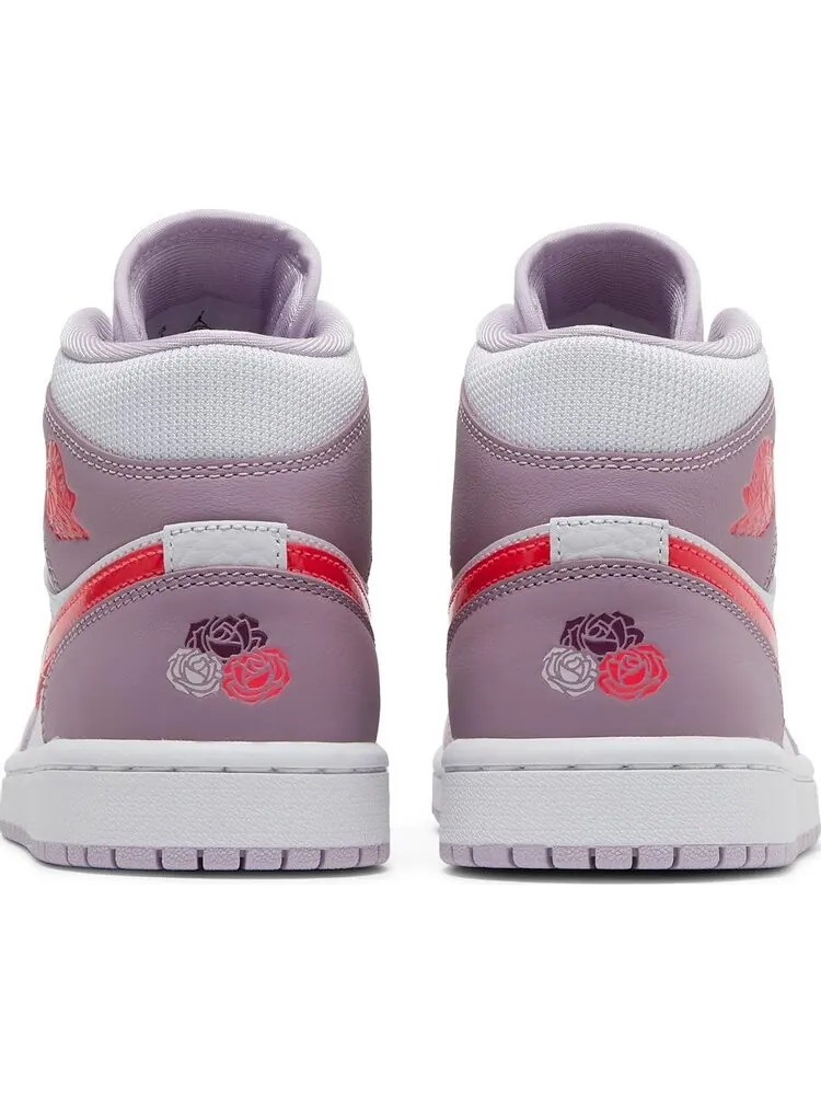 Кроссовки Wmns Air Jordan 1 Mid Valentines Day — изображение 6 из 8, фиолетовый