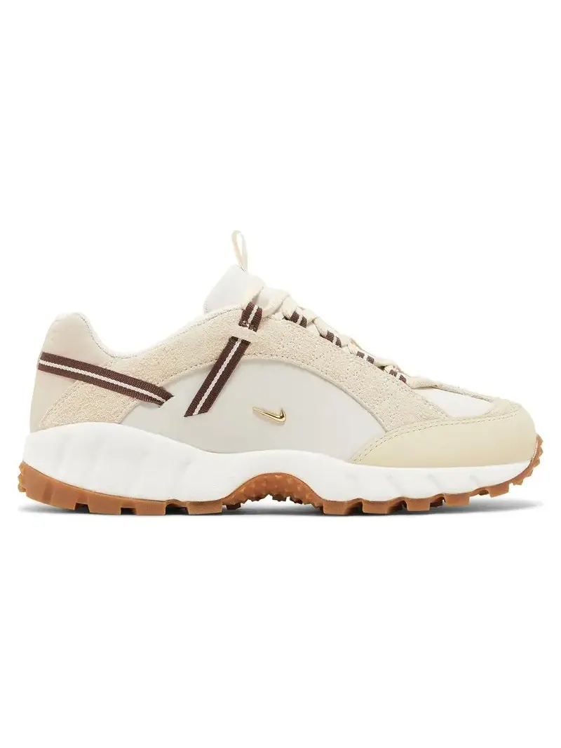 Кроссовки Nike Jacquemus x Wmns Air Humara LX 'Sail' — изображение 1 из 6, бежевый