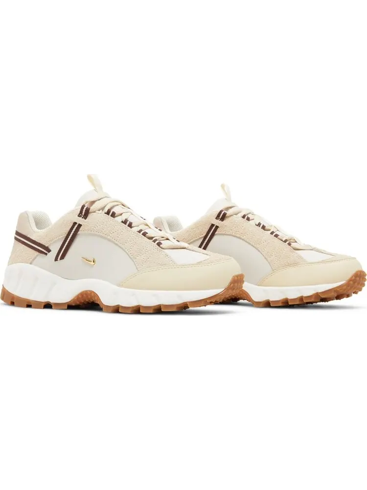 Кроссовки Nike Jacquemus x Wmns Air Humara LX 'Sail' — изображение 6 из 6, бежевый