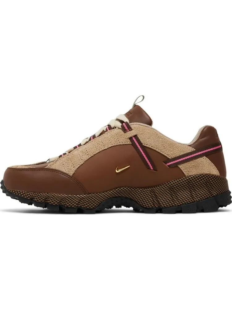 Кроссовки Nike Jacquemus x Wmns Air Humara LX 'Brown' — изображение 3 из 8, коричневый