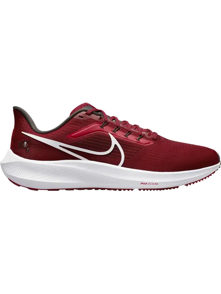 Кроссовки Nike NFL x Air Zoom Pegasus 39 'Tampa Bay Buccaneers' — изображение 1 из 1, красный