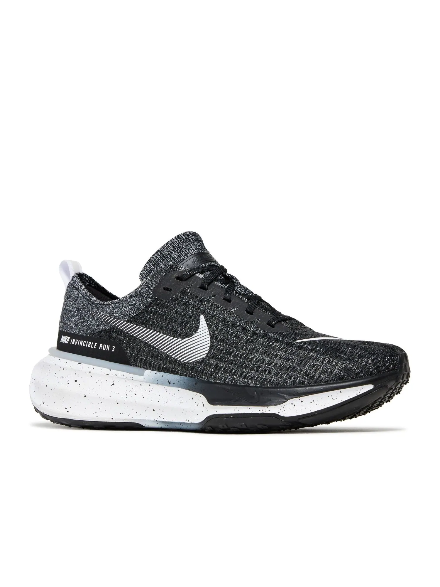 Кроссовки Nike Zoomx Invincible Run Flyknit 3 'Oreo' — изображение 2 из 4, черный